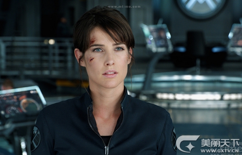 【筑城图文】【武汉画册设计印刷】画册素材时尚美女046